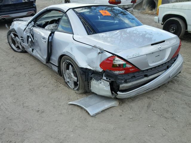 WDBSK75F83F031876 - 2003 MERCEDES-BENZ SL 500R SILVER photo 3