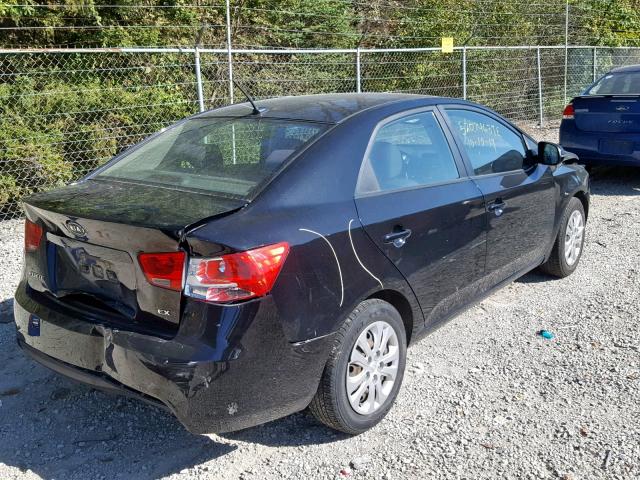 KNAFU4A2XB5458332 - 2011 KIA FORTE EX BLACK photo 4