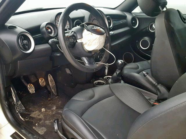 WMWSY3C59DT565889 - 2013 MINI COOPER ROA WHITE photo 9