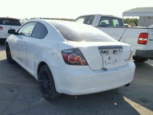 JTKDE167580243157 - 2008 TOYOTA SCION WHITE photo 3