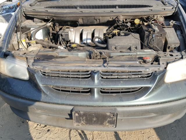 2B4GP25R6YR728398 - 2000 DODGE CARAVAN GREEN photo 7