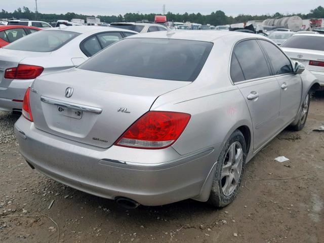 JH4KB16595C012955 - 2005 ACURA RL SILVER photo 4