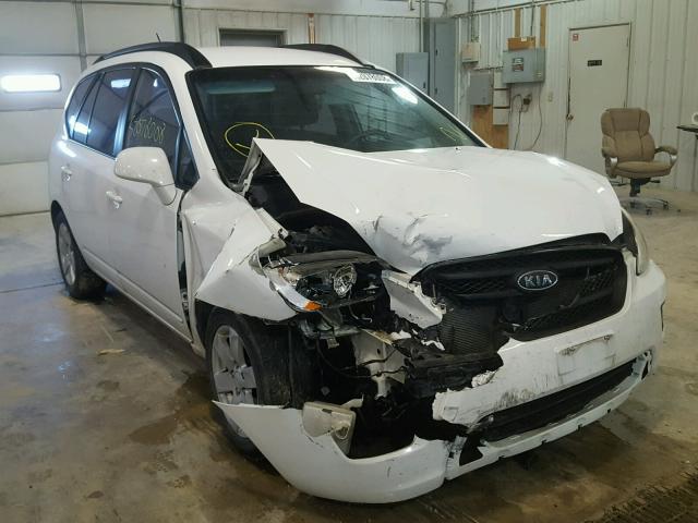 KNAFG526787157173 - 2008 KIA RONDO LX WHITE photo 1