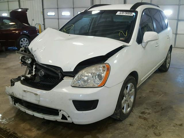 KNAFG526787157173 - 2008 KIA RONDO LX WHITE photo 2