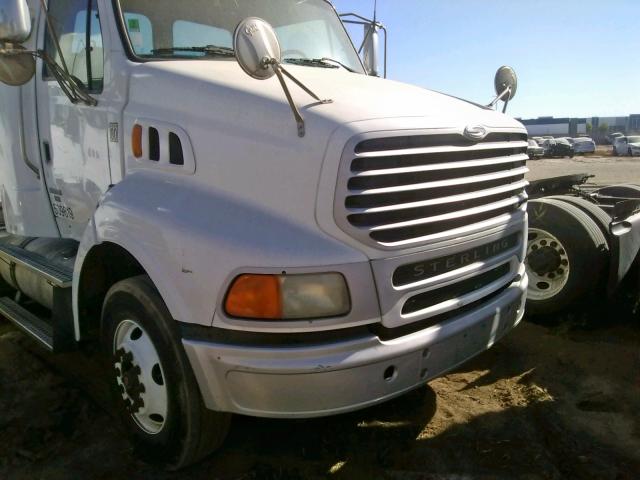 2FWJA3CV69AAL6032 - 2009 STERLING TRUCK A 9500 WHITE photo 9