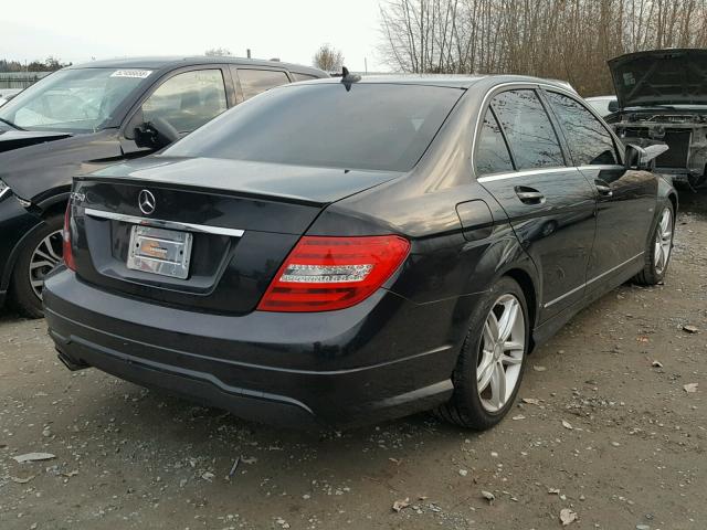 WDDGF4HB0CR223204 - 2012 MERCEDES-BENZ C 250 BLACK photo 4