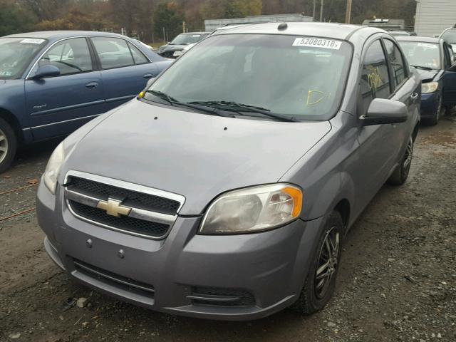 KL1TD5DE7AB119200 - 2010 CHEVROLET AVEO LS GRAY photo 2