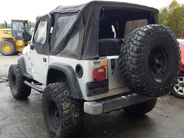 1J4FA39S24P718220 - 2004 JEEP WRANGLER X SILVER photo 3