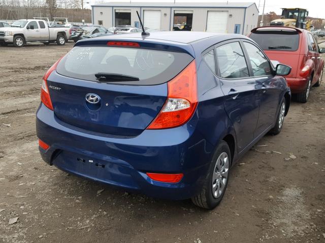 KMHCT5AE0HU337523 - 2017 HYUNDAI ACCENT SE BLUE photo 4