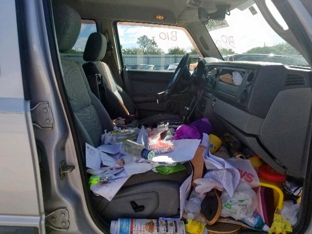 1J8HH48N16C144577 - 2006 JEEP COMMANDER Gümüş foto 5