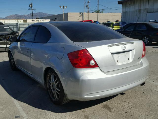 JTKDE177750026753 - 2005 TOYOTA SCION TC Gümüş foto 3