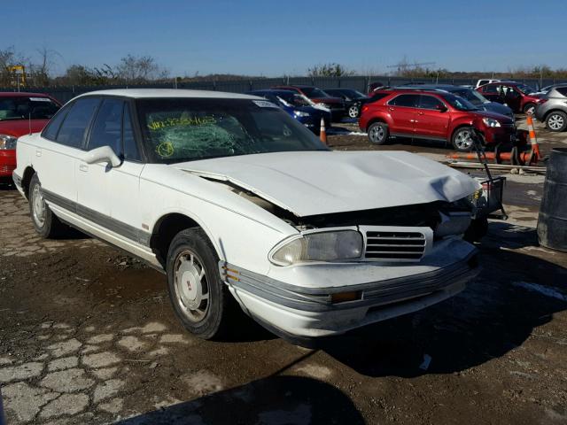 1G3HN52K1S4833463 - 1995 OLDSMOBILE 88 ROYALE WHITE photo 1