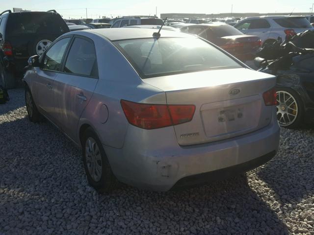 KNAFU4A26A5039019 - 2010 KIA FORTE EX SILVER photo 3