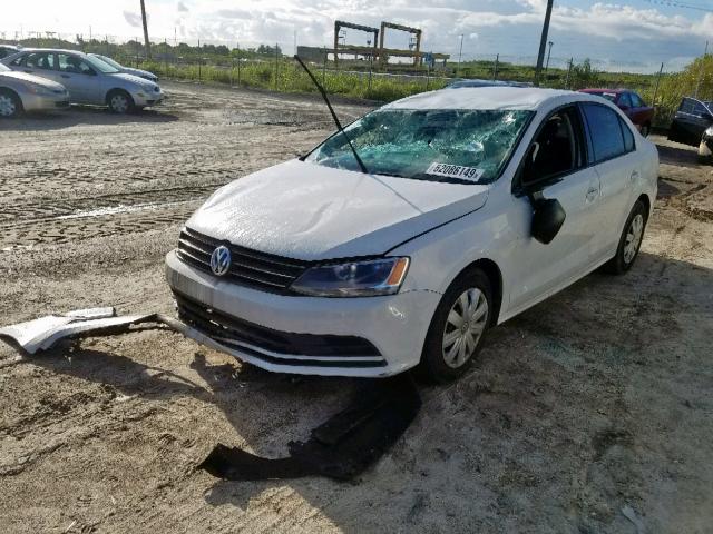 3VW2K7AJXFM281181 - 2015 VOLKSWAGEN JETTA BASE 白色 照片 2