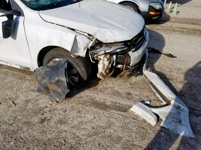 3VW2K7AJXFM281181 - 2015 VOLKSWAGEN JETTA BASE 白色 照片 9