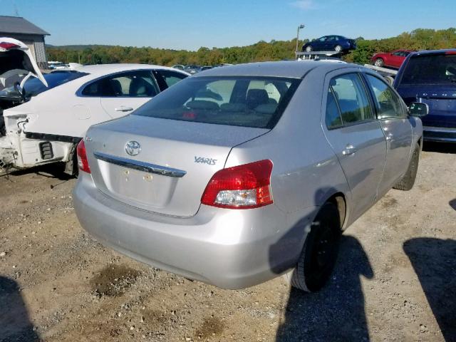 JTDBT903291335556 - 2009 TOYOTA YARIS SILVER photo 4