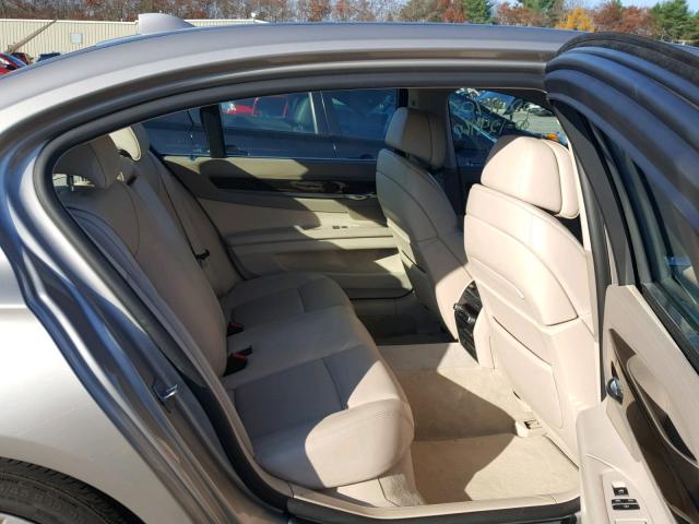 WBAKC8C59CC436402 - 2012 BMW ALPINA B7 WHITE photo 6