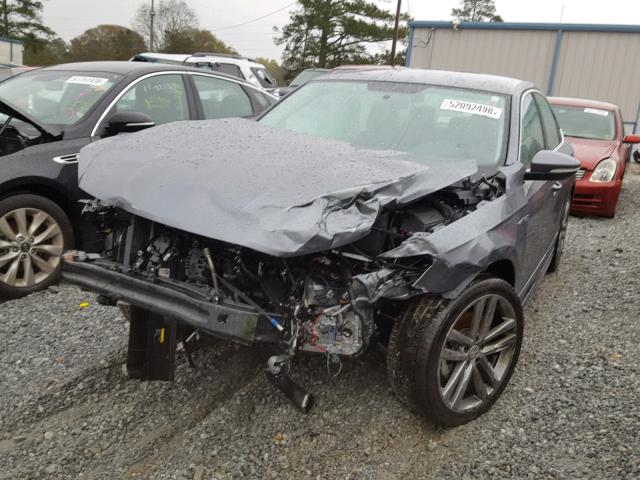 1VWDT7A32HC086249 - 2017 VOLKSWAGEN PASSAT R-L 银色 照片 2