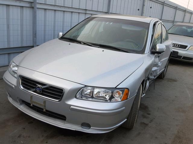 YV1RS592392726062 - 2009 VOLVO S60 2.5T SILVER photo 2