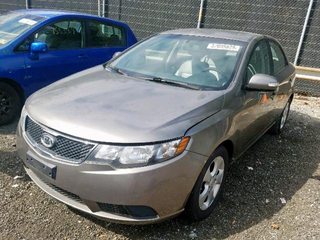 KNAFU4A29A5104607 - 2010 KIA FORTE EX GRAY photo 2