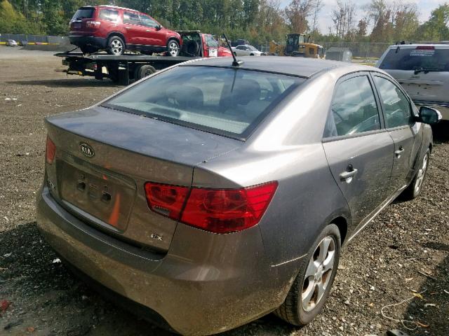 KNAFU4A29A5104607 - 2010 KIA FORTE EX GRAY photo 4