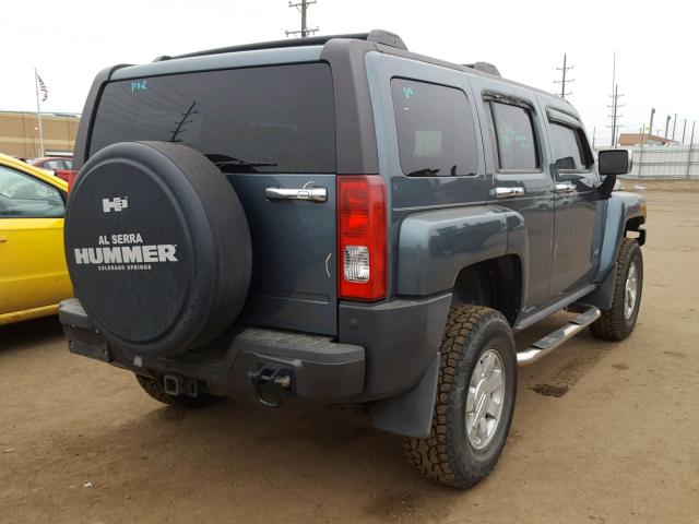 5GTDN13E078212613 - 2007 HUMMER H3 GRAY photo 4