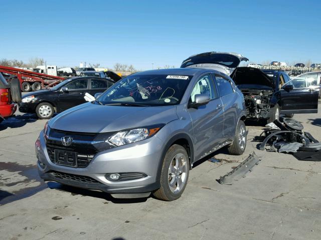 3CZRU6H54HM723724 - 2017 HONDA HR-V EX SILVER photo 2