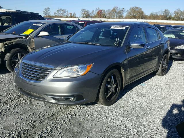 1C3CCBCG0DN746969 - 2013 CHRYSLER 200 LIMITE GRAY photo 2