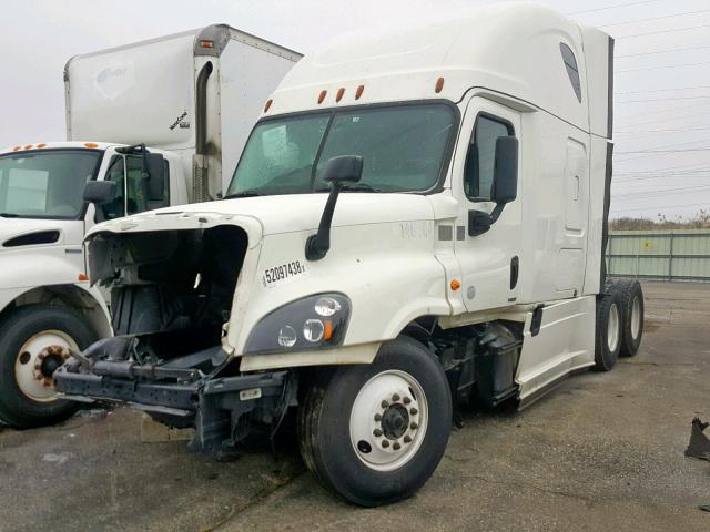 3AKJGLDR2HSJE2881 - 2017 FREIGHTLINER CASCADIA 1 WHITE photo 2