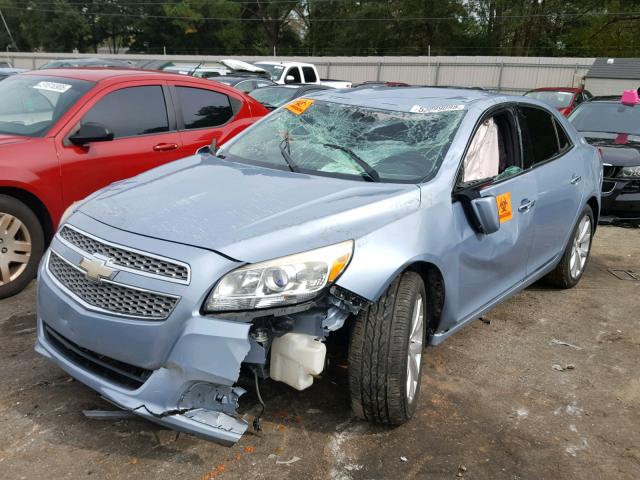 1G11H5SAXDU127698 - 2013 CHEVROLET MALIBU LTZ 蓝色 照片 2