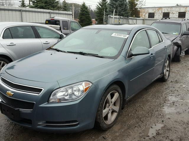 1G1ZJ57B694169012 - 2009 CHEVROLET MALIBU 2LT GREEN photo 2