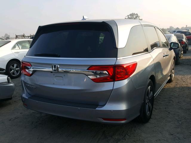 5FNRL6H81JB020417 - 2018 HONDA ODYSSEY TO SILVER photo 4