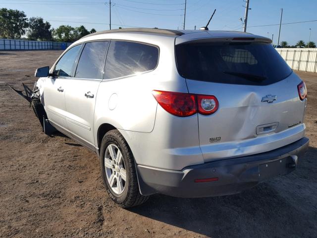 1GNKRGED9CJ177414 - 2012 CHEVROLET TRAVERSE L GRAY photo 3