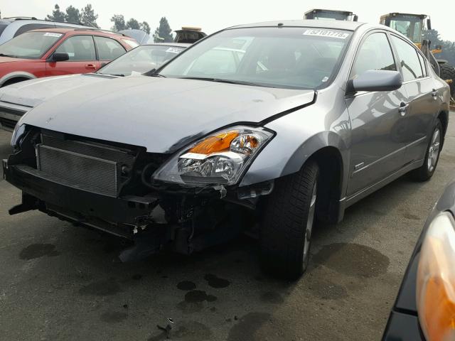 1N4CL21E49C166419 - 2009 NISSAN ALTIMA HYB GRAY photo 2