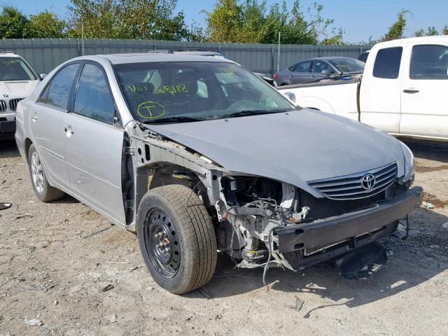 4T1BE30KX5U568118 - 2005 TOYOTA CAMRY LE SILVER photo 1
