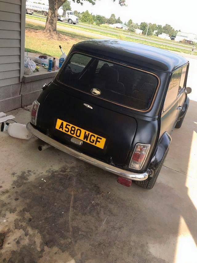 SAXXL2S1N20222051 - 1984 AUSTIN MINI BLACK photo 4