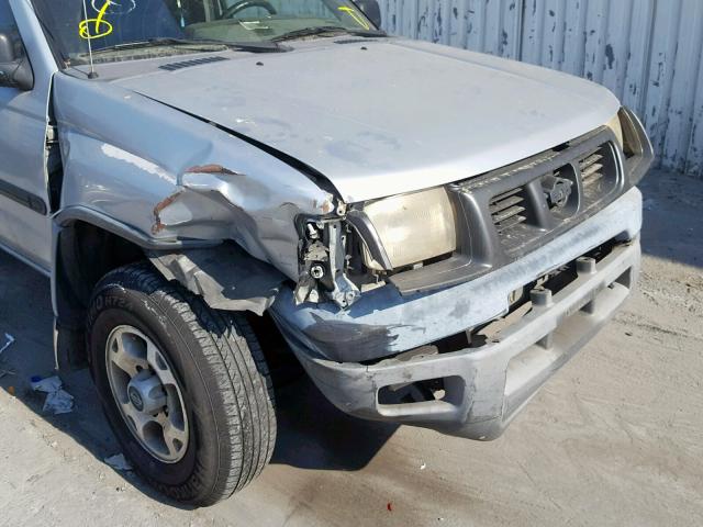 5N1ED28Y0YC559084 - 2000 NISSAN XTERRA XE SILVER photo 9