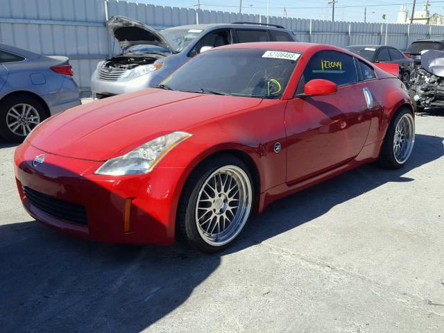 JN1AZ34D24T161563 - 2004 NISSAN 350Z COUPE RED photo 2