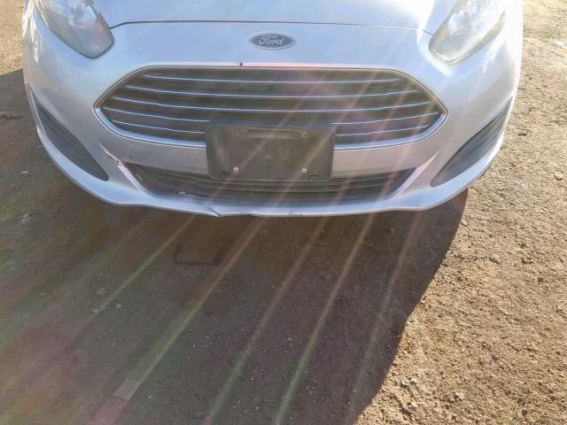 3FADP4TJ6GM172510 - 2016 FORD FIESTA S SILVER photo 9