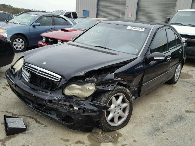 WDBRF61J62F212657 - 2002 MERCEDES-BENZ C 240 BLACK photo 2