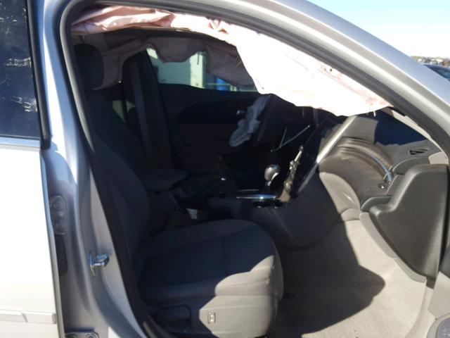 1G11B5SL3EF183961 - 2014 CHEVROLET MALIBU LS 银色 照片 5