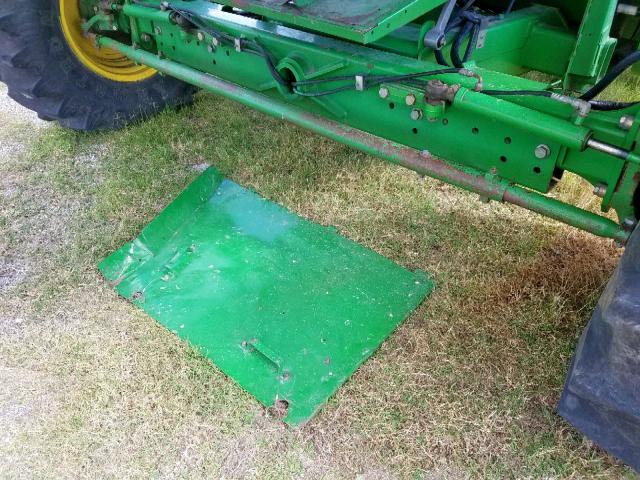 H09550W700301 - 2002 JOHN DEERE COMBINE GREEN photo 9