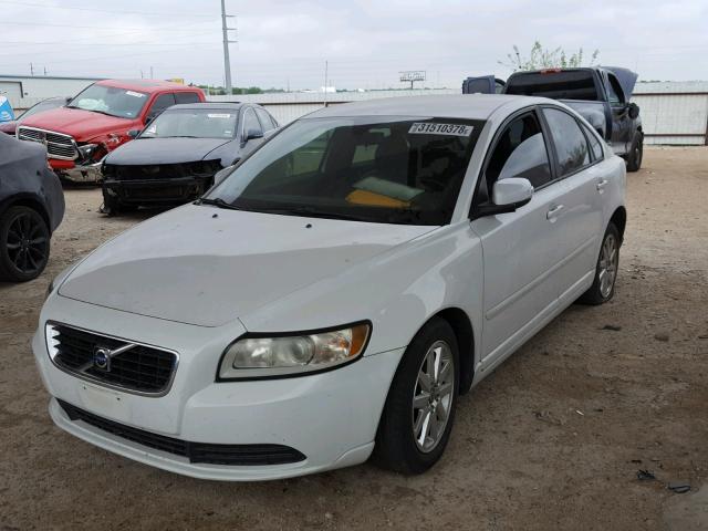 YV1MS382782358130 - 2008 VOLVO S40 2.4I WHITE photo 2