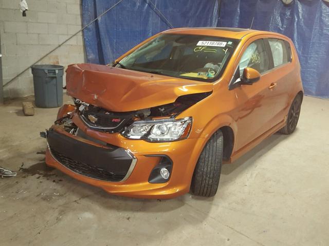 1G1JF6SB7H4118483 - 2017 CHEVROLET SONIC PREM ORANGE photo 2