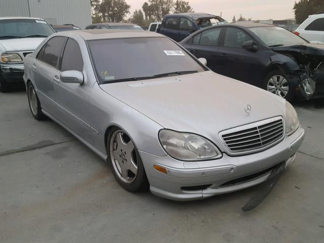 WDBNG73JX2A262487 - 2002 MERCEDES-BENZ S 55 AMG SILVER photo 1