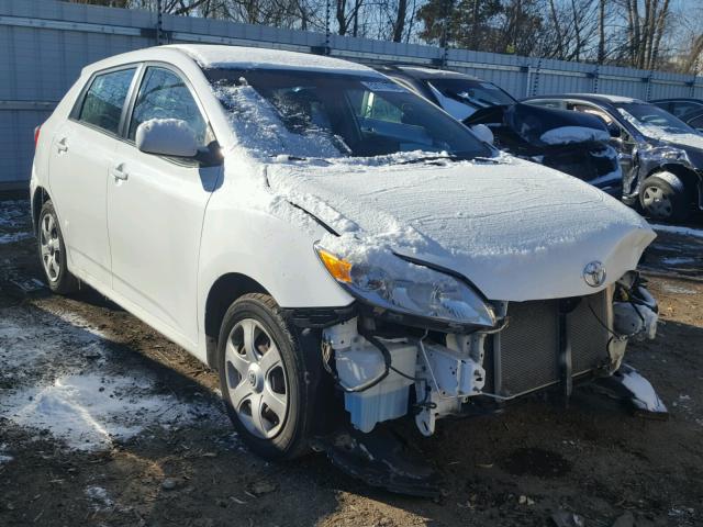 2T1KU40E59C092628 - 2009 TOYOTA COROLLA MA WHITE photo 1