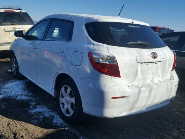 2T1KU40E59C092628 - 2009 TOYOTA COROLLA MA WHITE photo 3