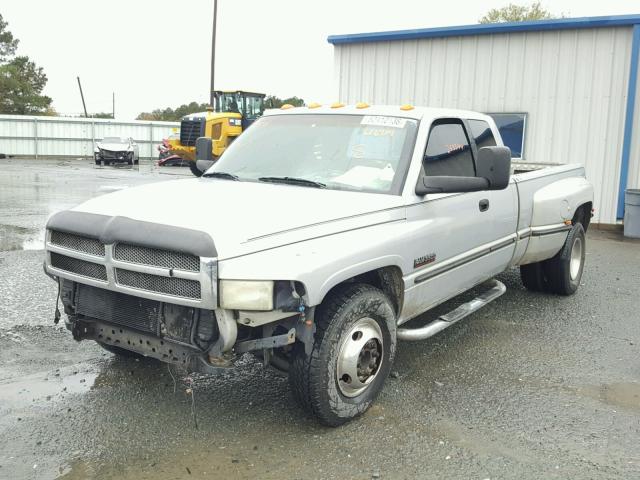 1B7MC3364XJ616914 - 1999 DODGE RAM 3500 SILVER photo 2