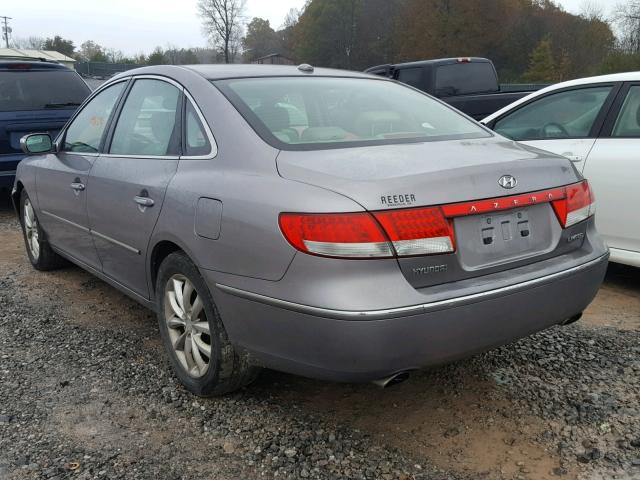 KMHFC46F38A288537 - 2008 HYUNDAI AZERA SE SILVER photo 3