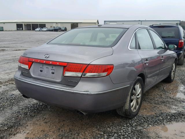 KMHFC46F38A288537 - 2008 HYUNDAI AZERA SE SILVER photo 4